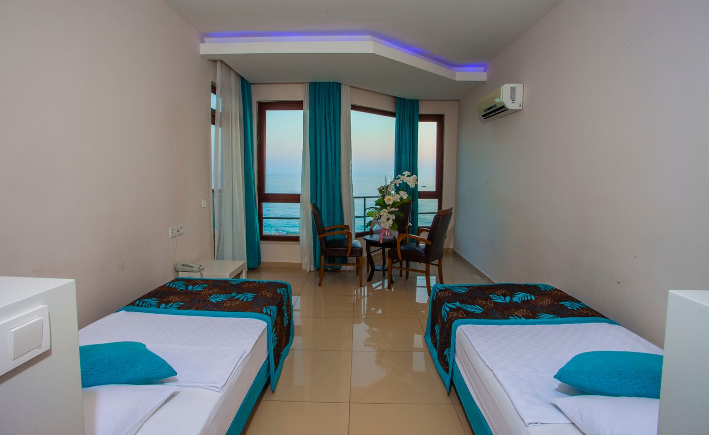 Kleopatra-Ada-Beach-Room-14