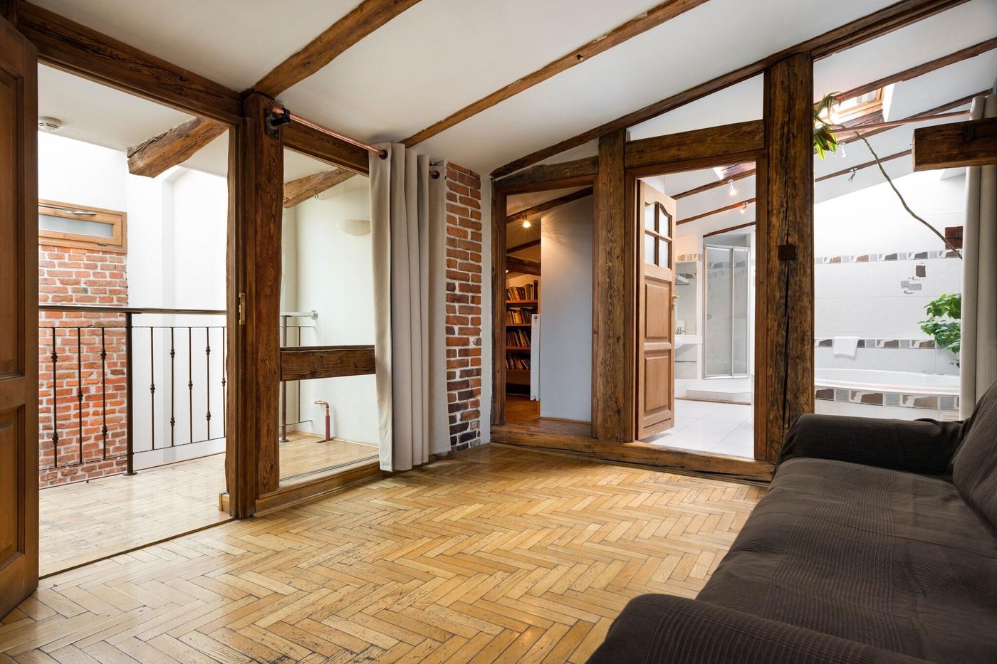 Aparthotel-Stare-Miasto-Sports-and-Entertainment-1