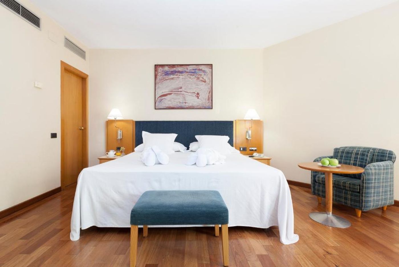 URH-Ciutat-de-Mataro-Room-11