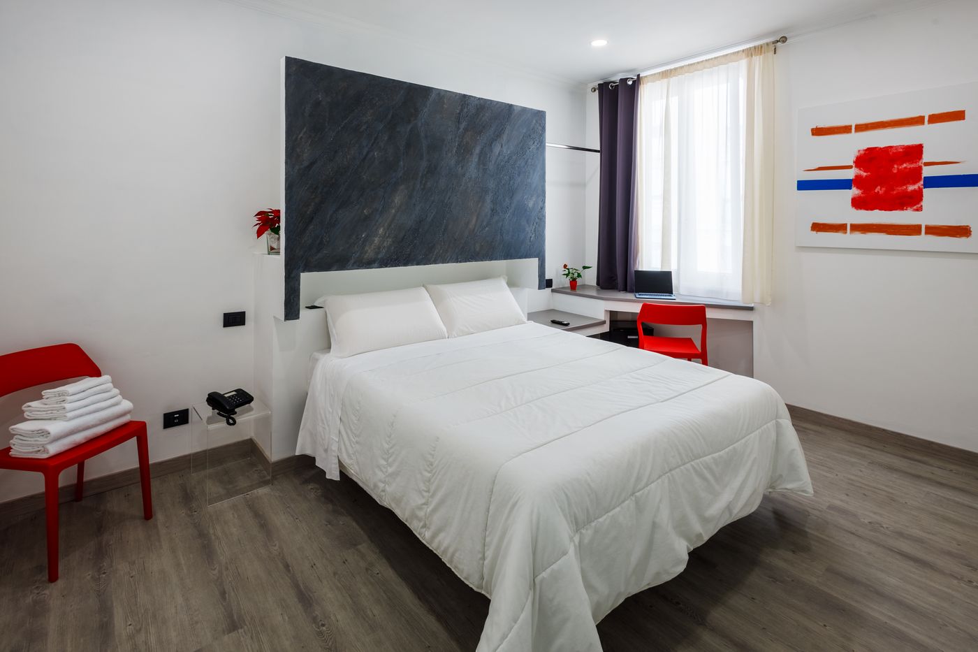 Crossroad-Hotel-Room-15