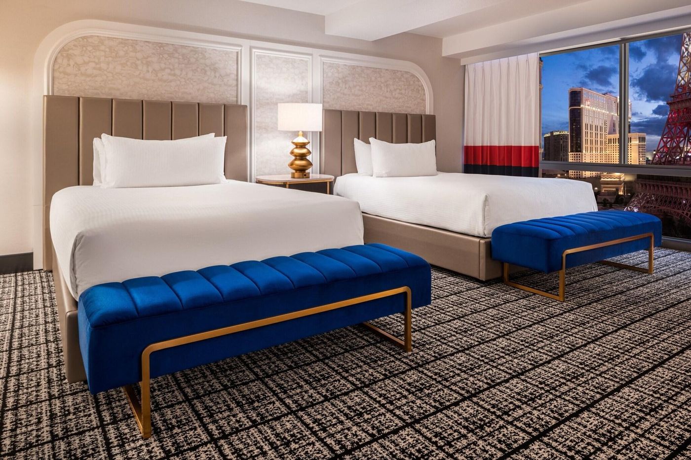 PARIS-LAS-VEGAS-Room-32