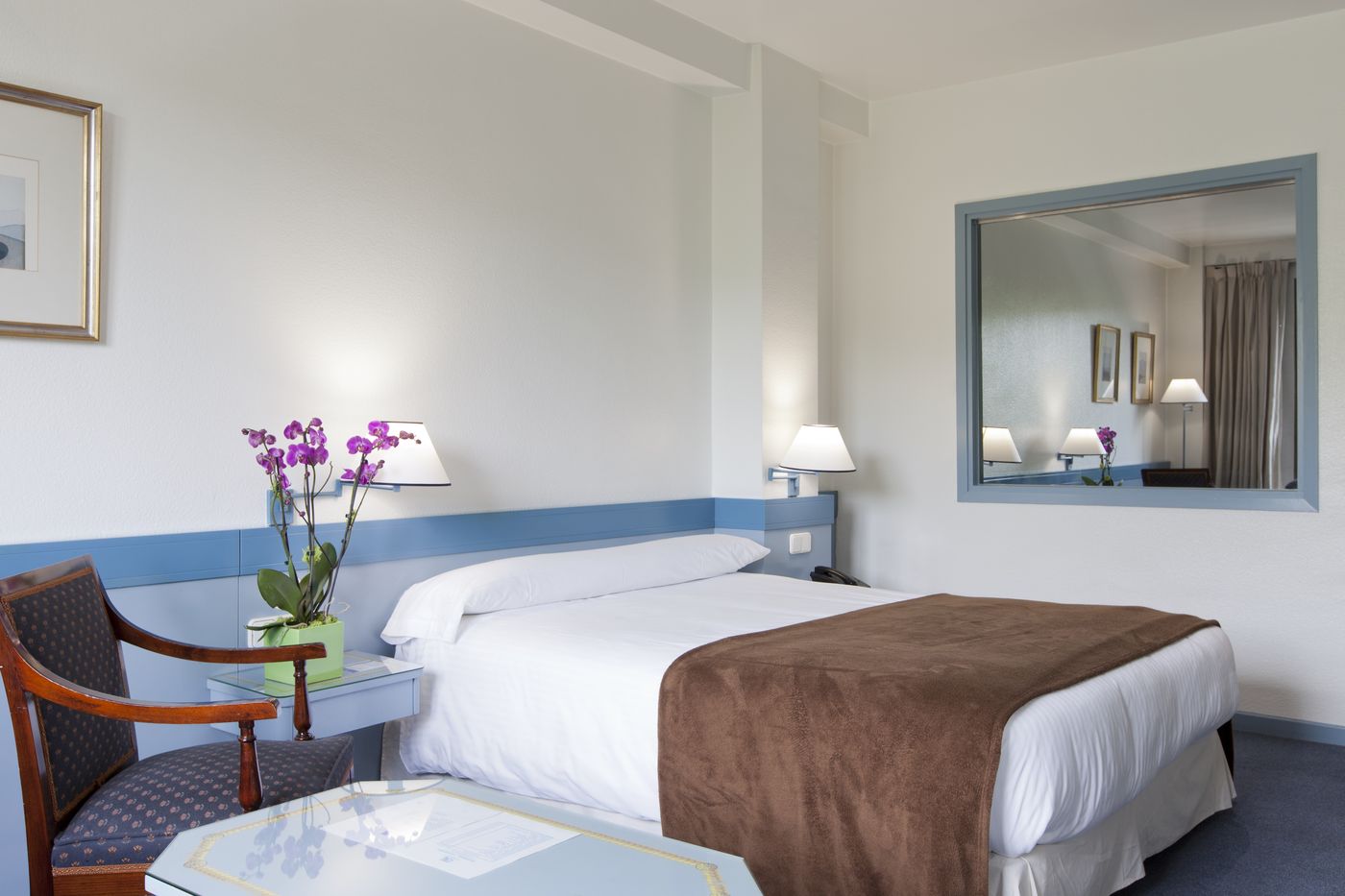 Espahotel-Plaza-de-Espana-Room-5