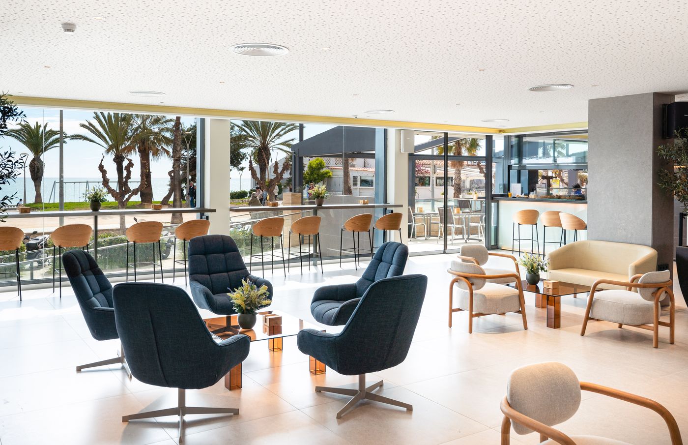 Calipolis-Hotel-Bar-61