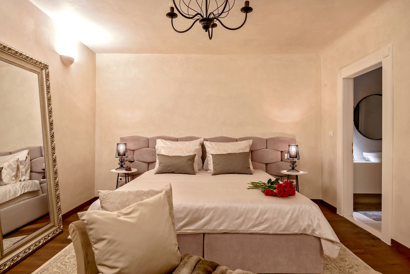 Puteus Palace Heritage hotel-Croatia-Pucisca-Room-10