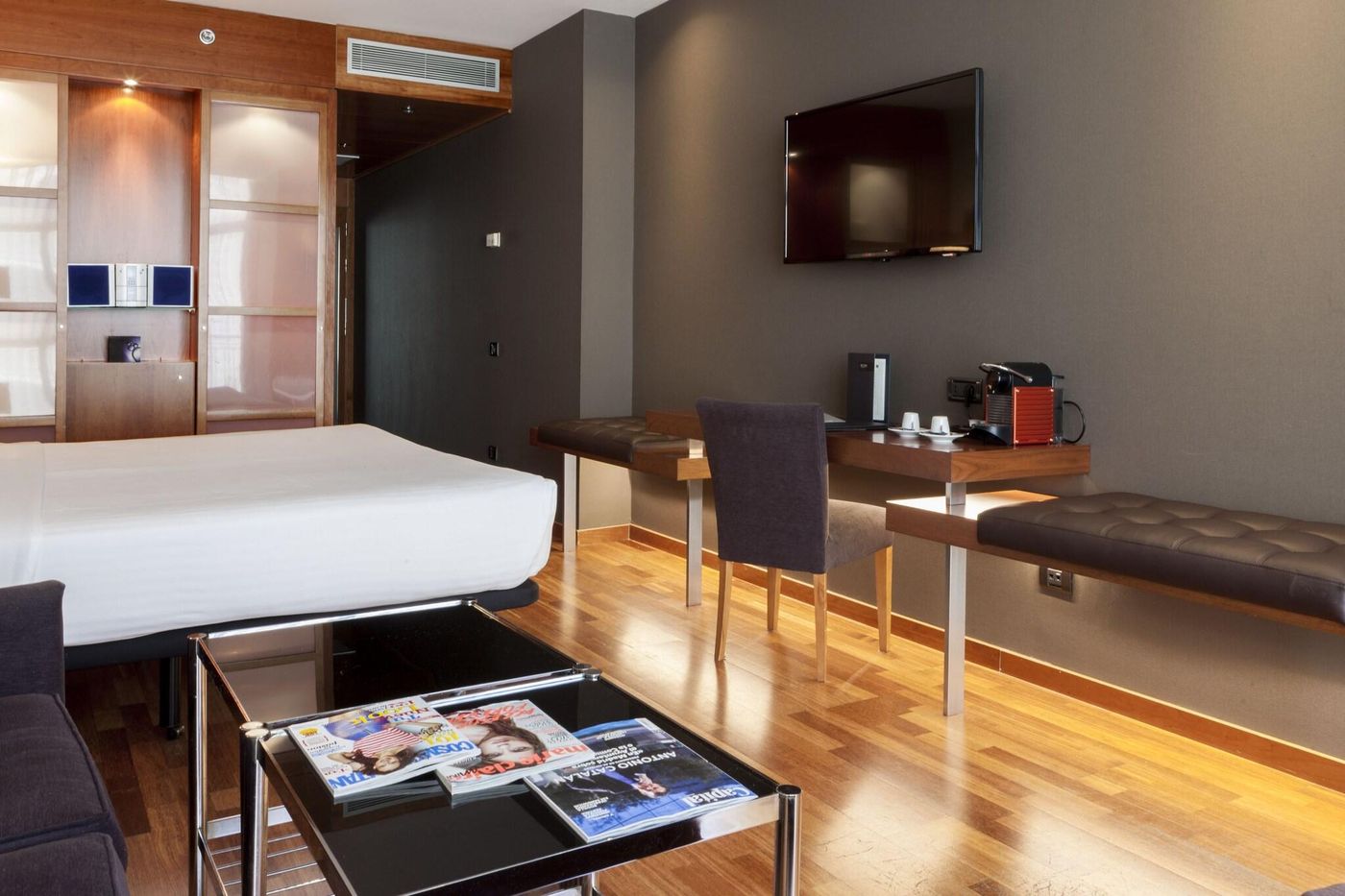 AC-Madrid-Aitana-Room-9