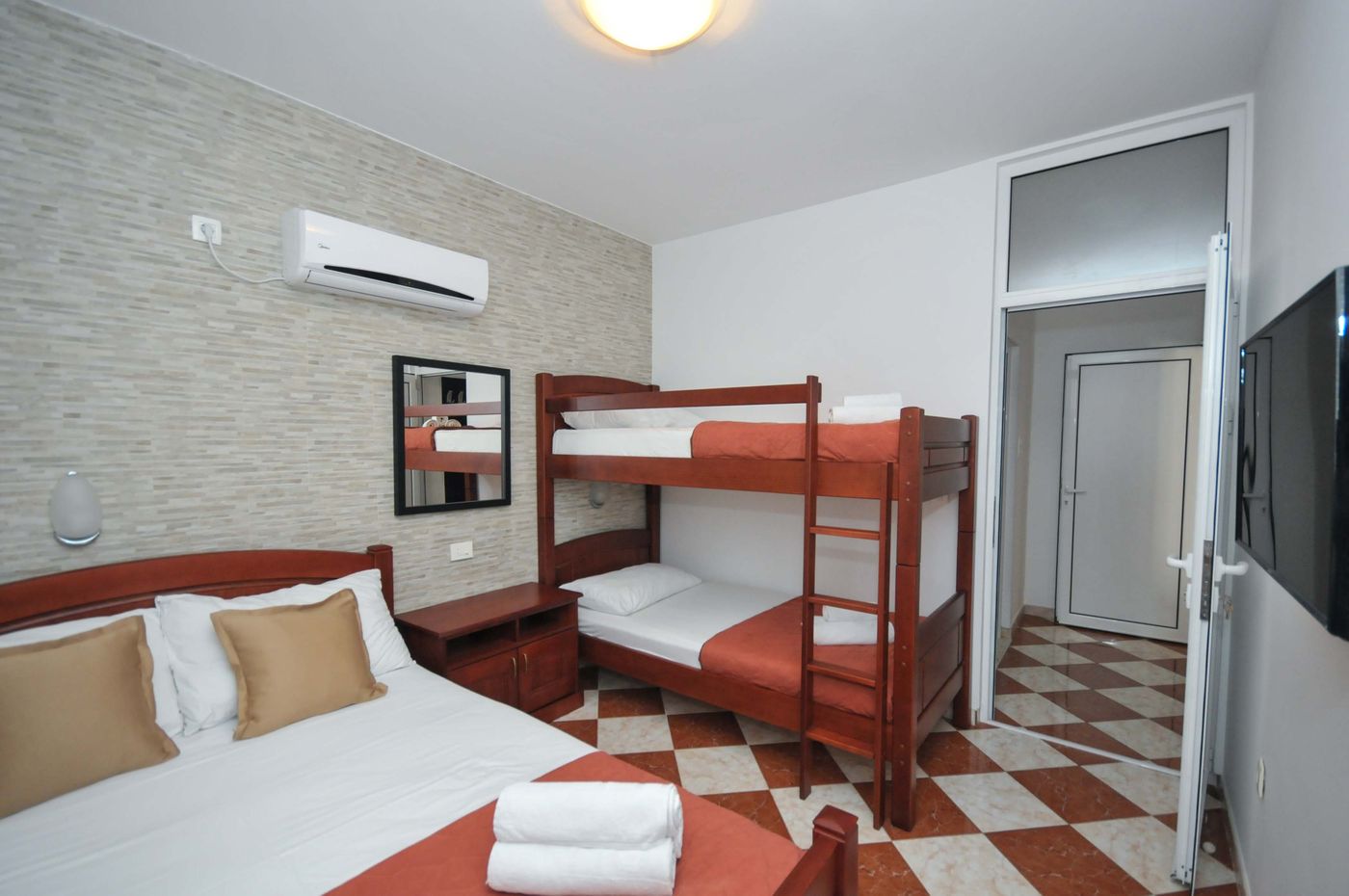 D-D-Apartments-Budva-1-Room-3