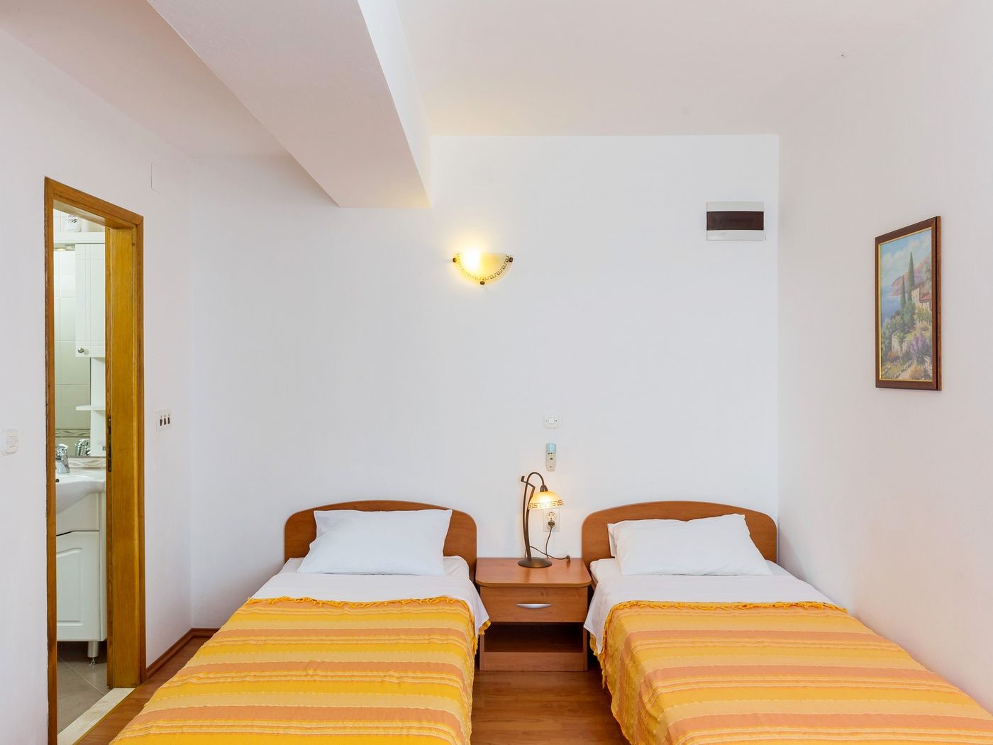 Apartments-Niksa-Room-14