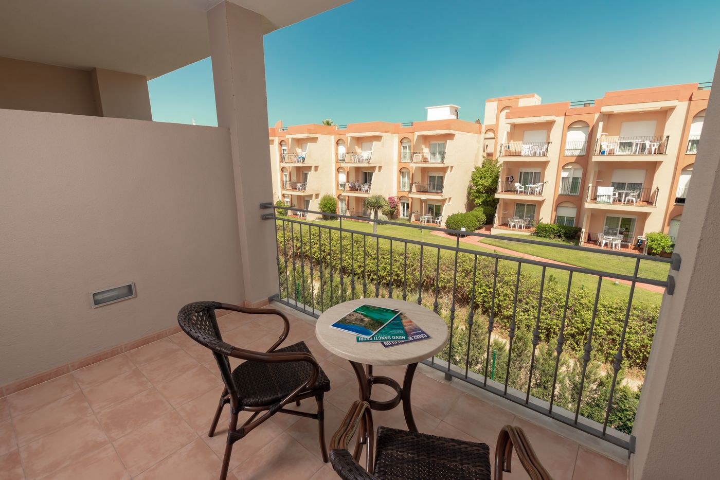 Valentin-Sancti-Petri-Room-9