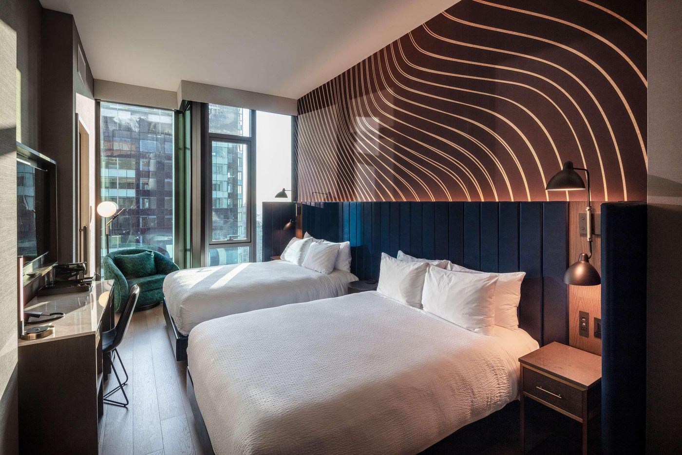 Tempo-by-Hilton-New-York-Times-Square-Room-42