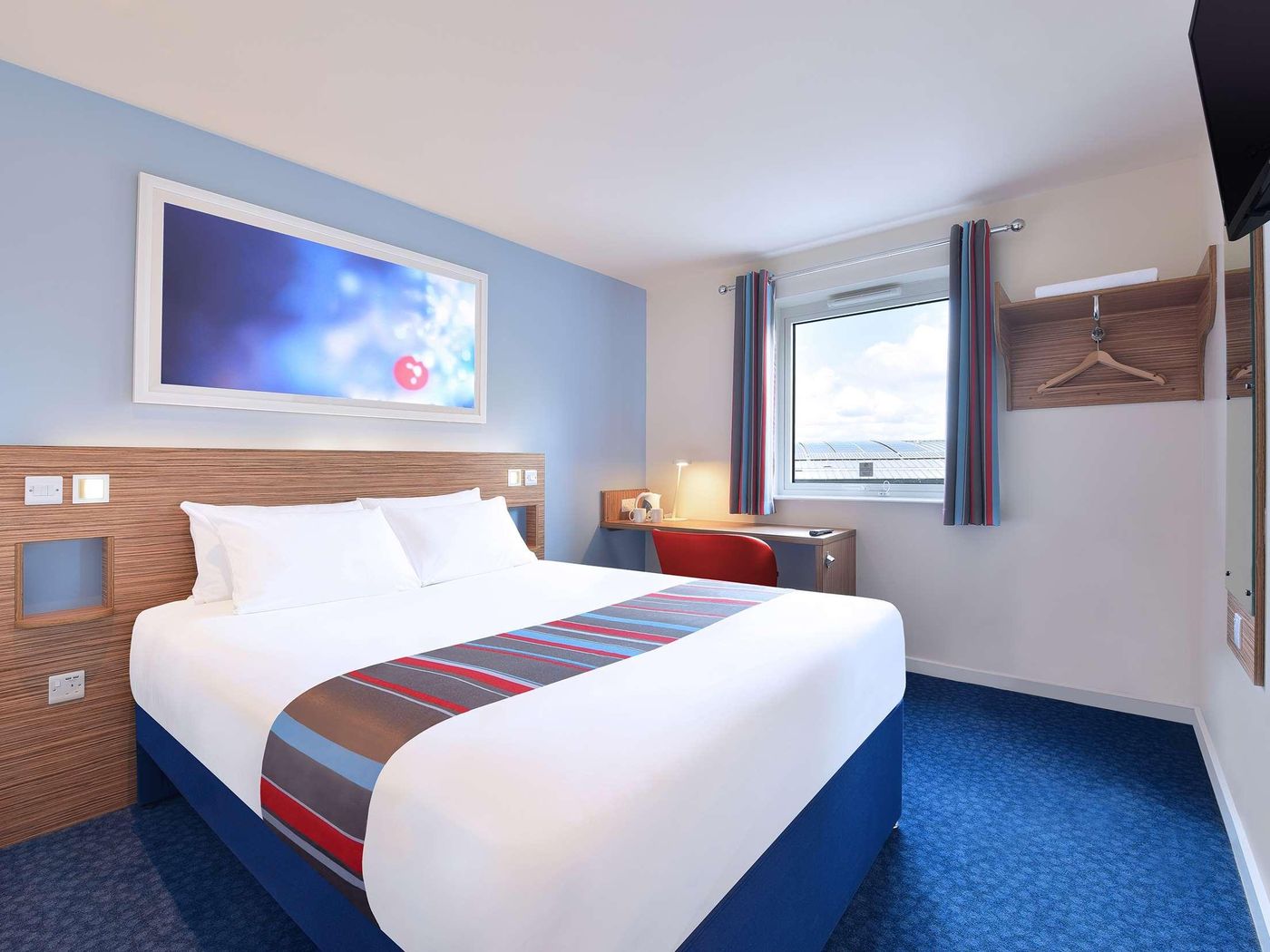Travelodge Manchester Central Arena-United Kingdom-Manchester Lancs-Room-9