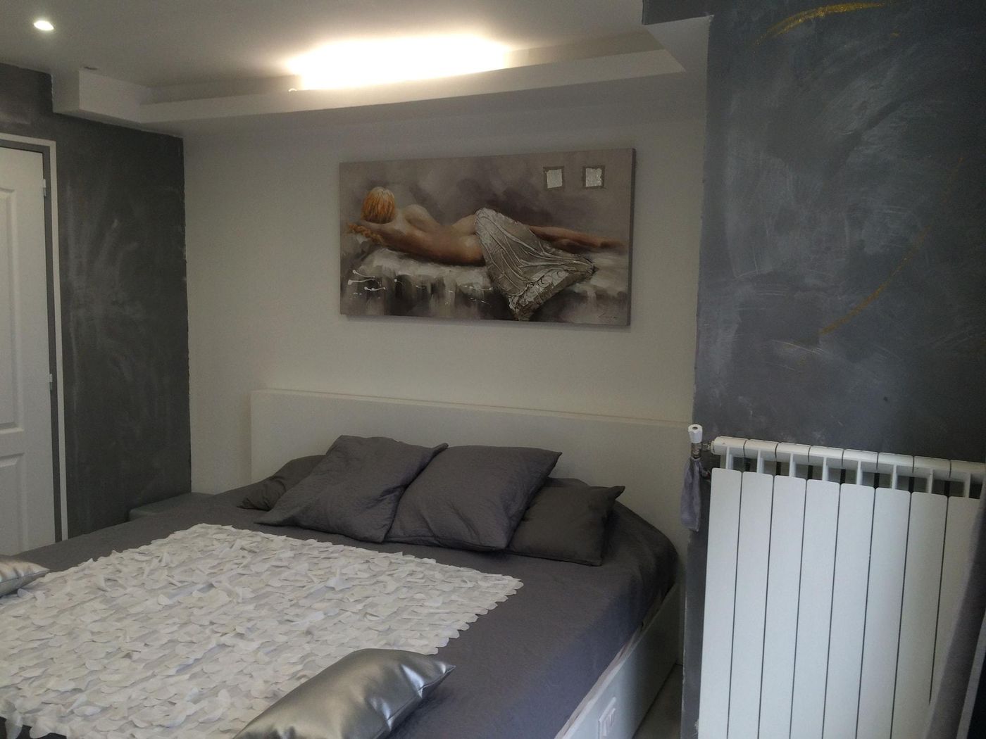 Les Chambres De Naevag-France-ST.-REMY-DE-PROVENCE-Room-4