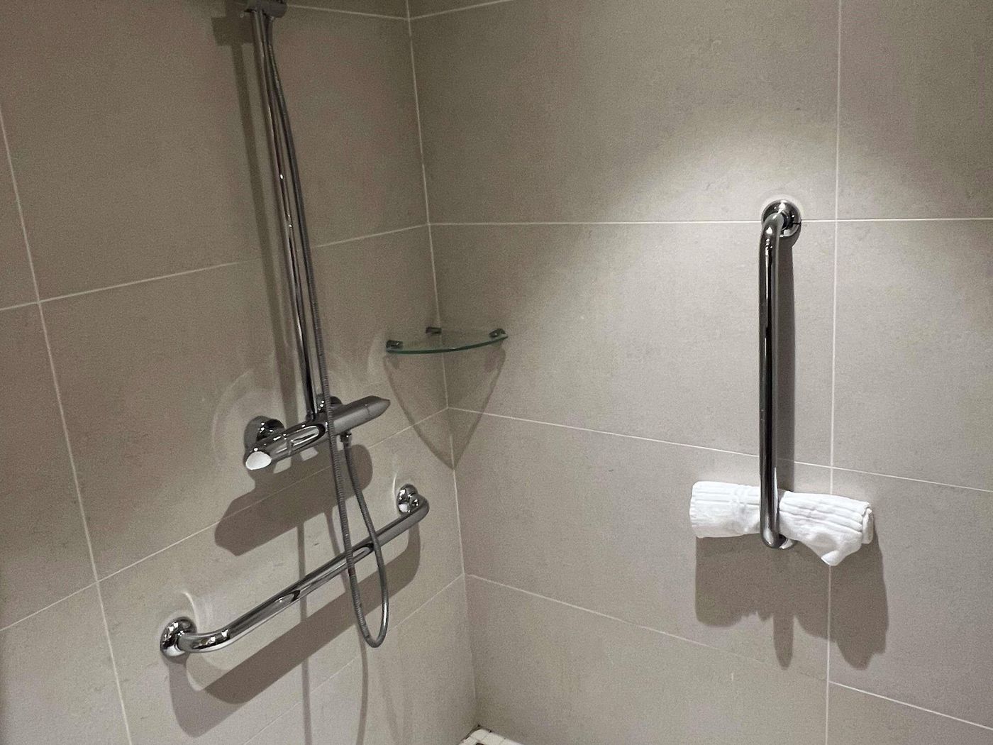 Mercure-Paris-17-Batignolles-Room-37