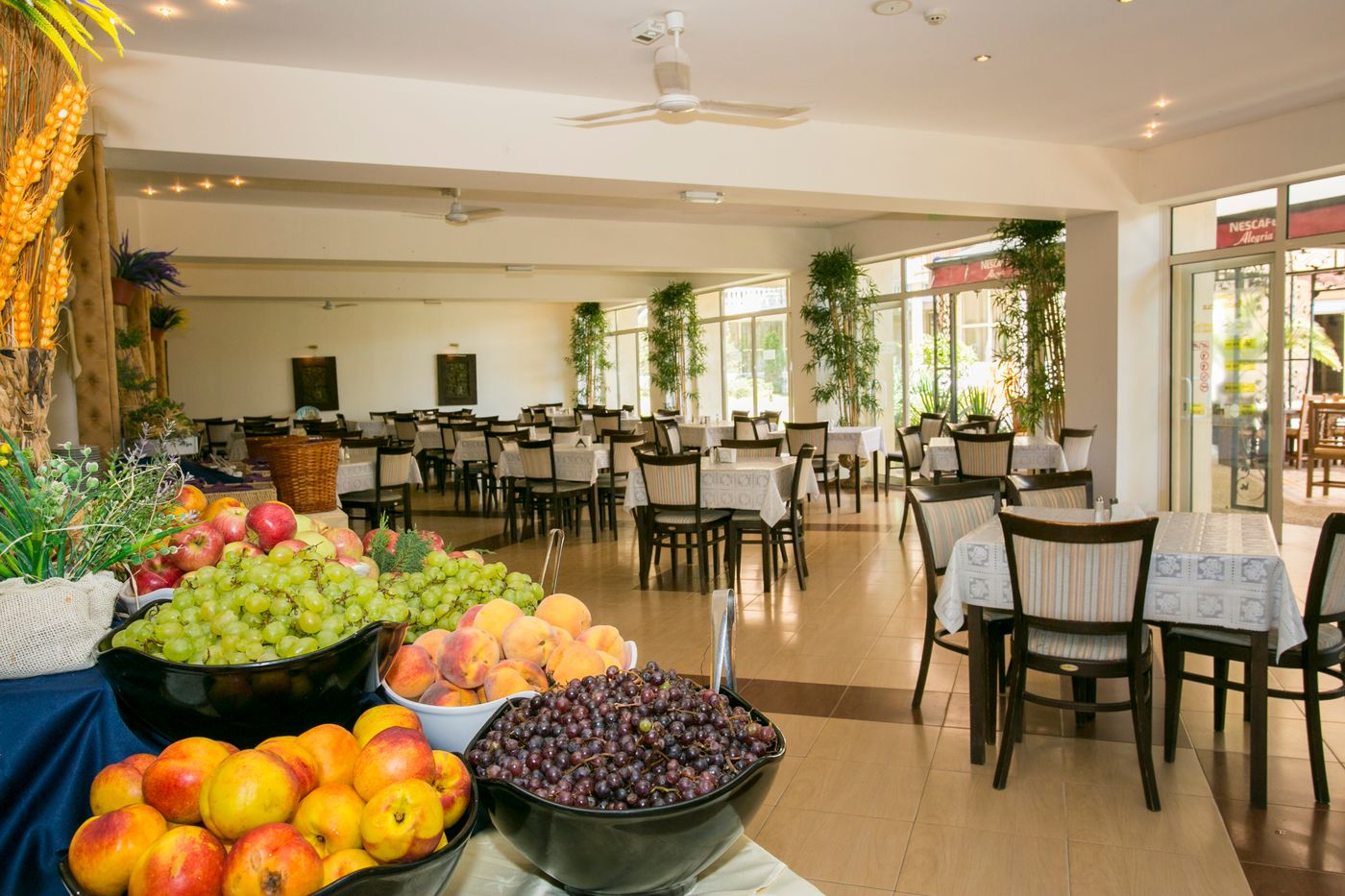 Andalucia-Beach-Restaurant-33