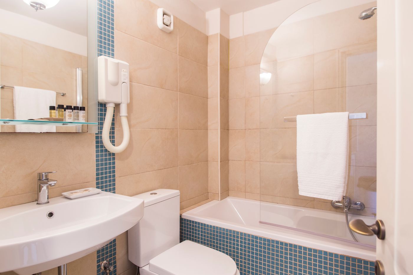 Lena-Mare-Boutique-Hotel-Room-73