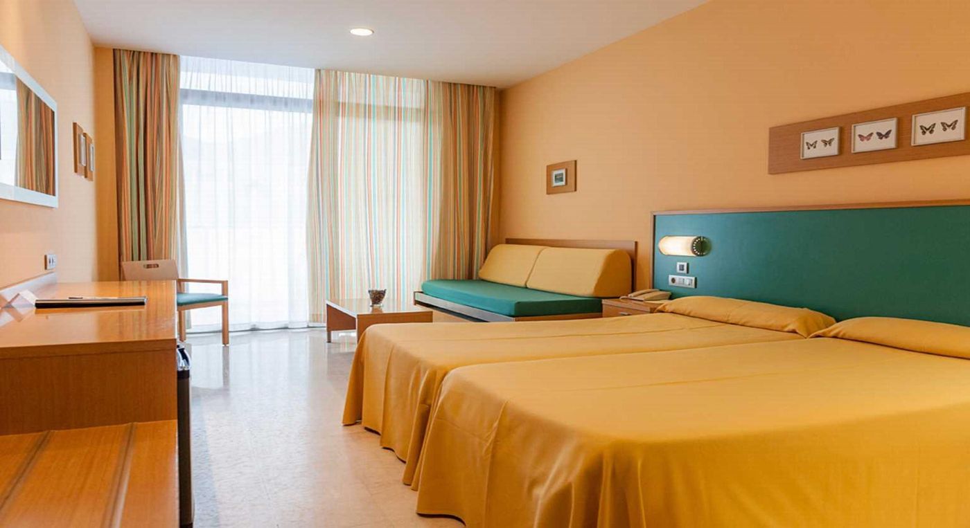 Mediterraneo-Benidorm-Hotel-Room-29