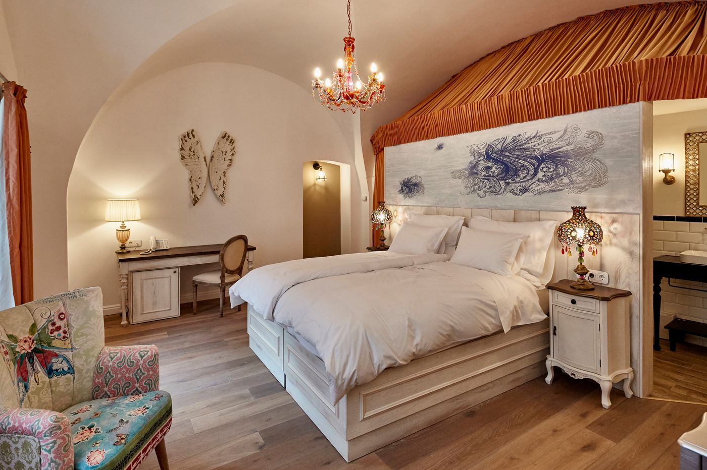 Maison-Bistro---Hotel-Room-13