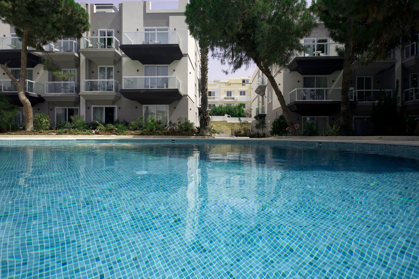 Urban-Valley-Resort---Spa-Pool-12