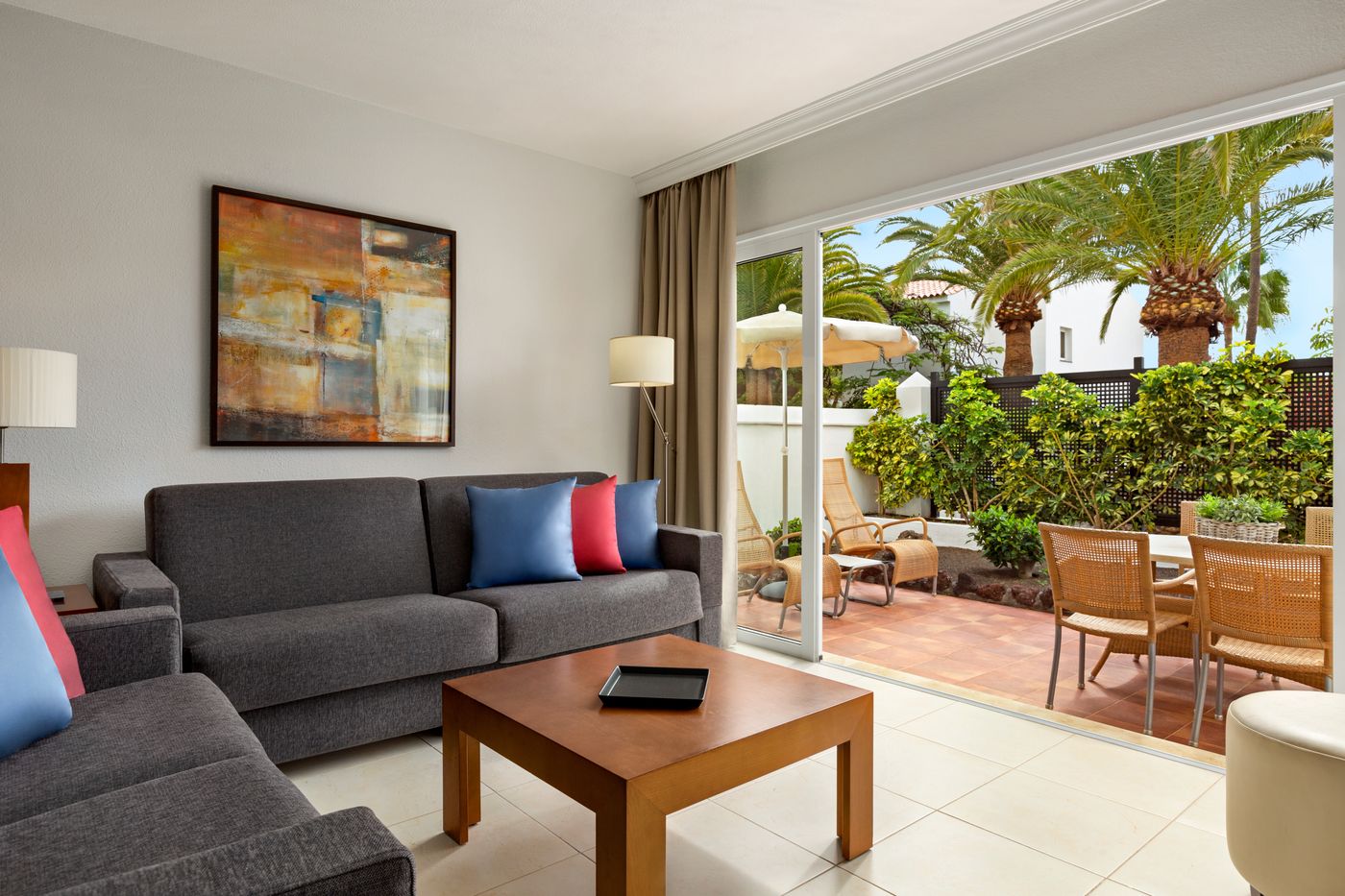 Wyndham-Residences-Golf-Del-Sur-Room-27