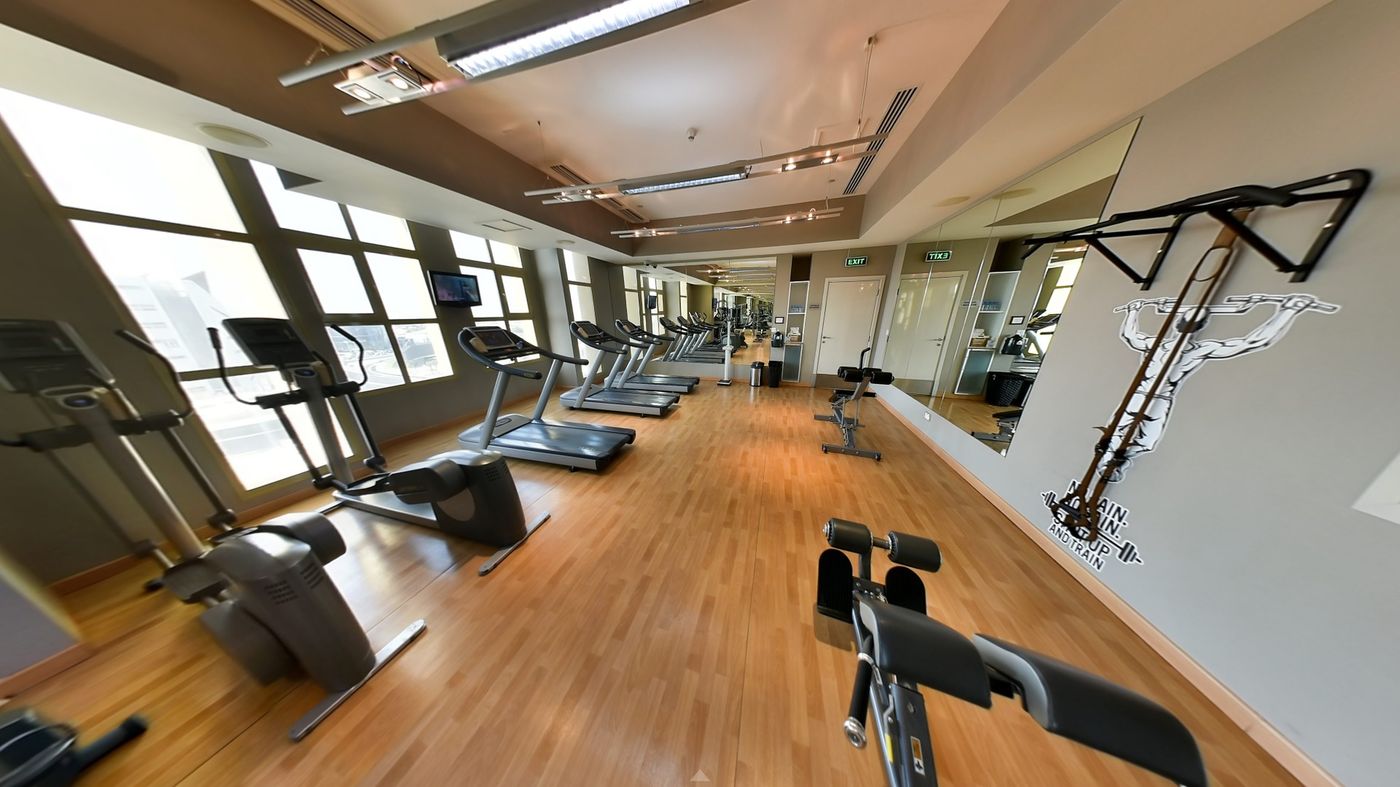 Millennium-Hotel-Doha-Sports-and-Entertainment-63