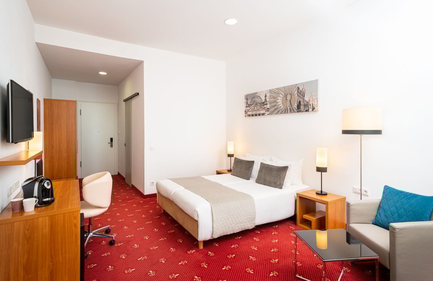 Leonardo-Hotel-Berlin-Ku-damm-Room-5