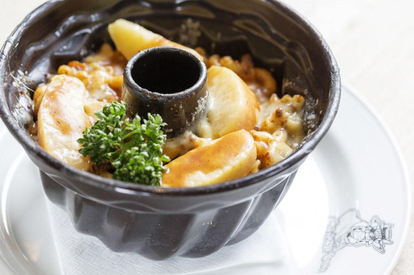 Leoneck Swiss Hotel-Switzerland-ZURICH-General view-4