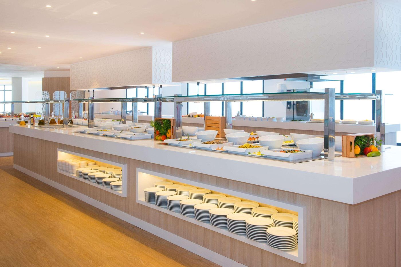 Iberostar-Waves-Founty-Beach-Restaurant-55