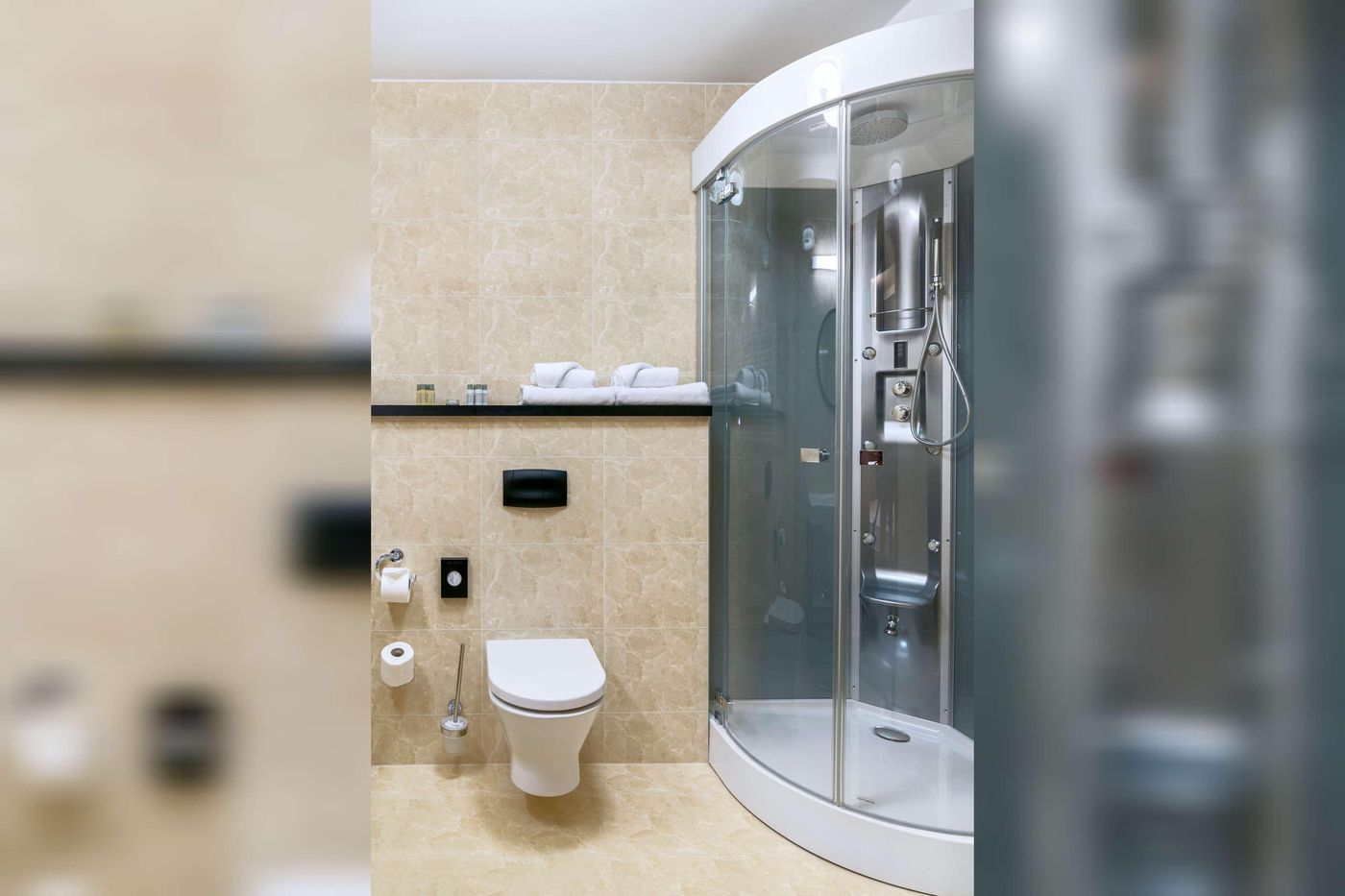 Metropolo-By-Golden-Tulip-Room-34