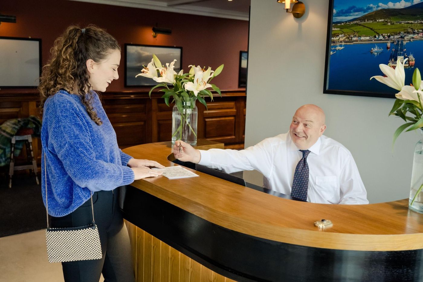 Hillgrove Guesthouse-Ireland-DINGLE-Lobby-9