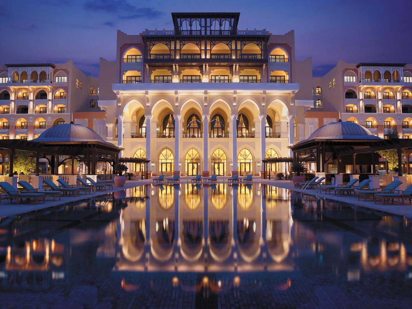 Shangri-La Hotel, Qaryat Al Beri 32