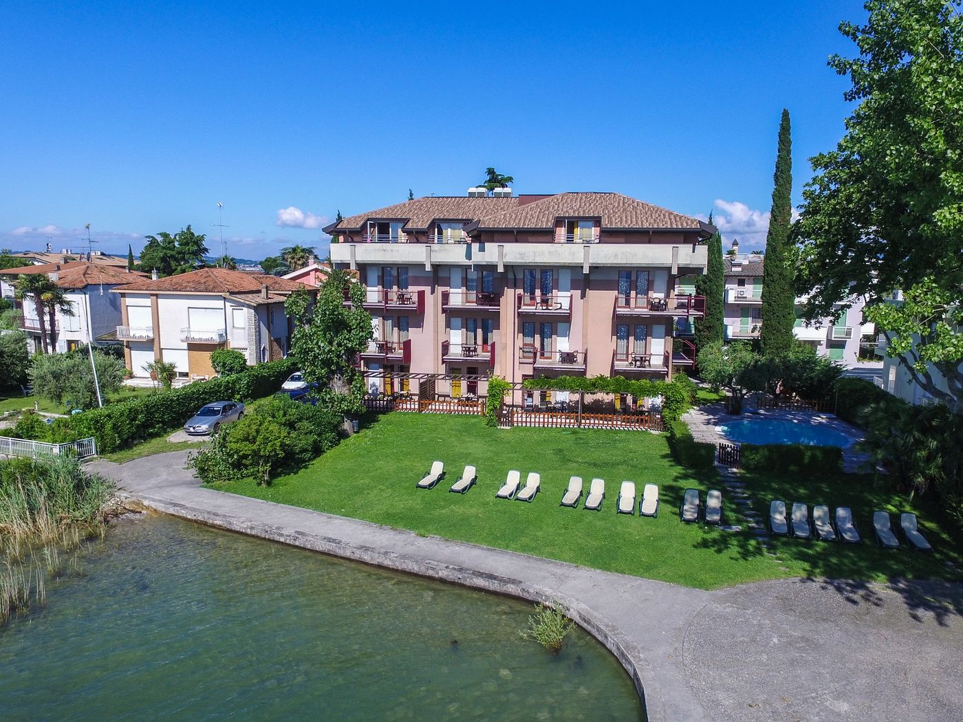 Smeraldo-Italy-Sirmione BS-General view-5