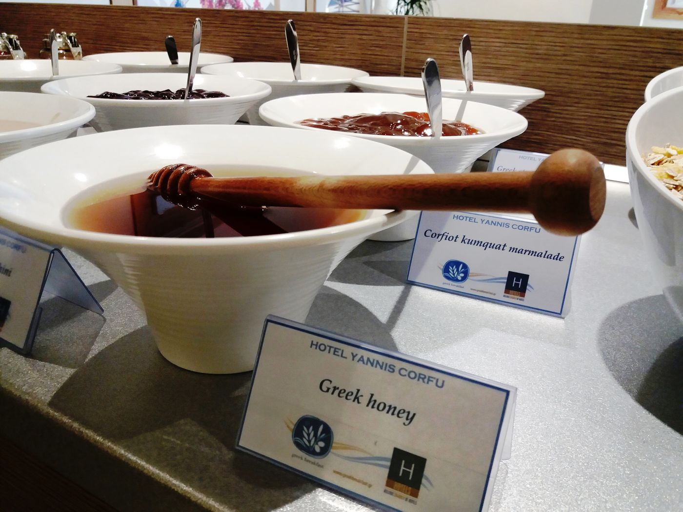 Yannis-Restaurant-24