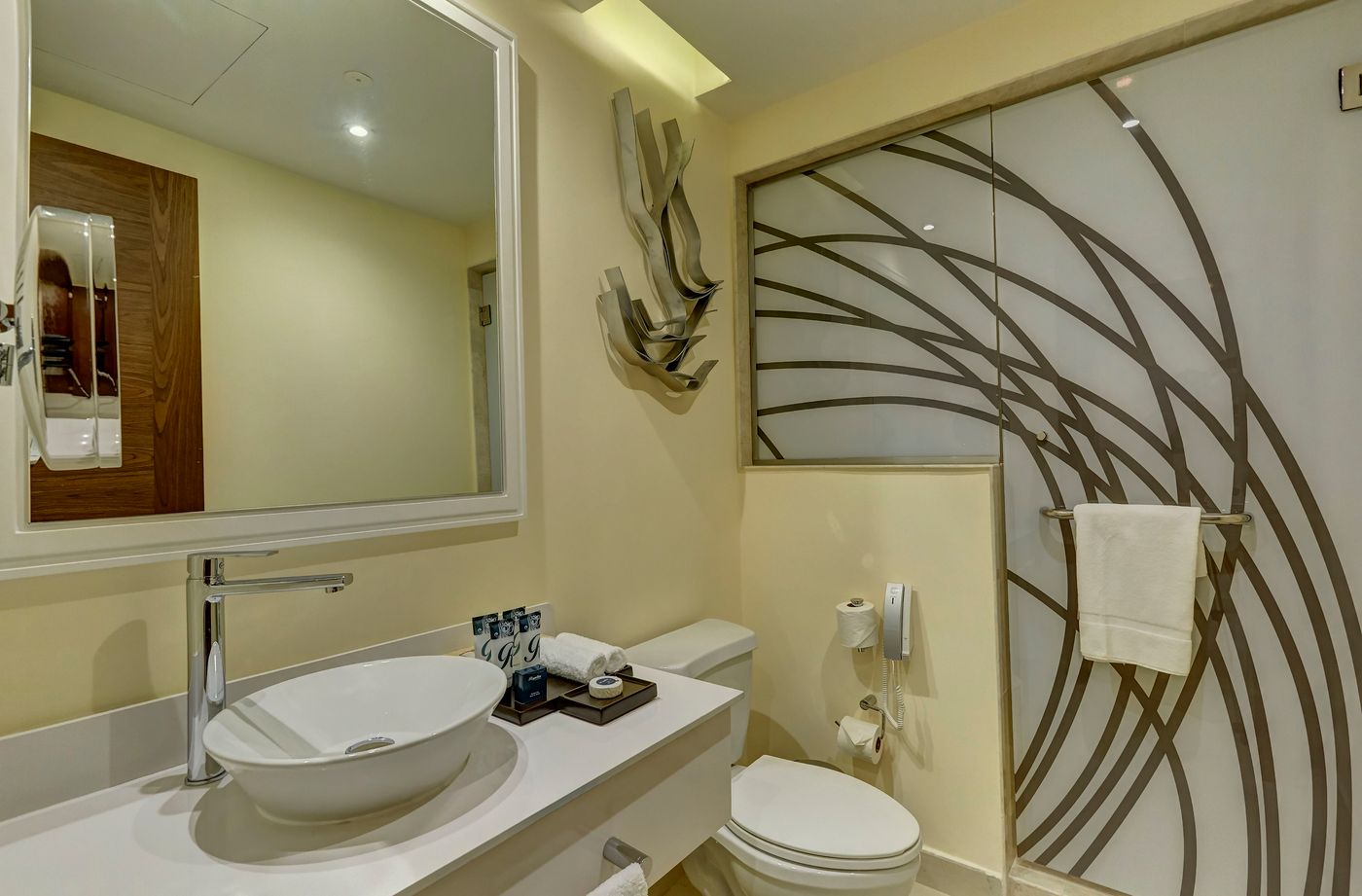 Royalton-Negril-Resort---Spa-All-Inclusive-Room-44