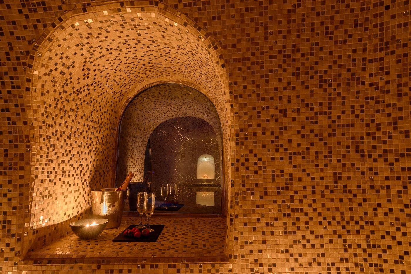 Pegasus-Suites---Spa-General-view-53