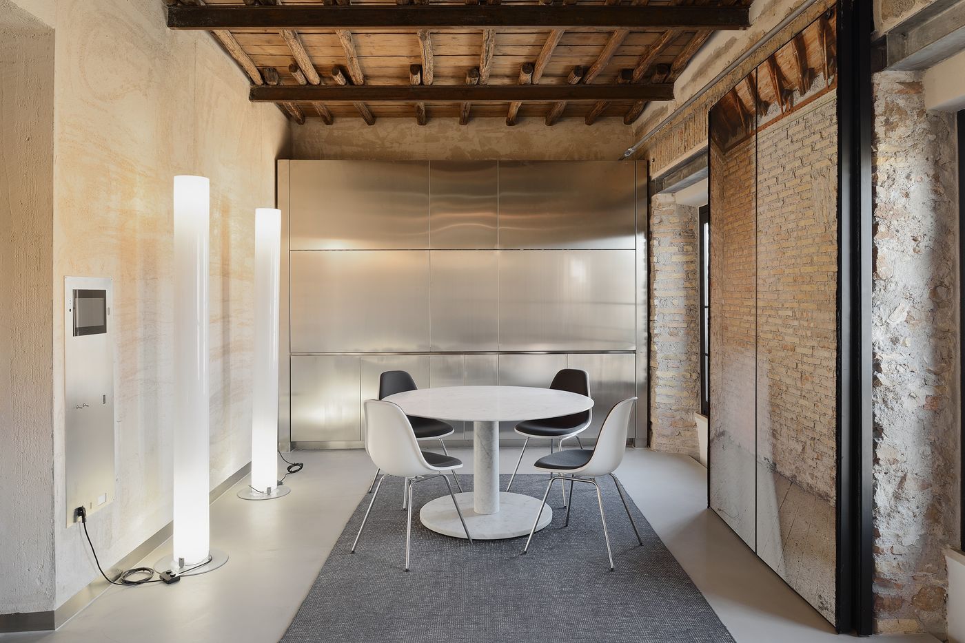 Rhinoceros-Roma-Room-8