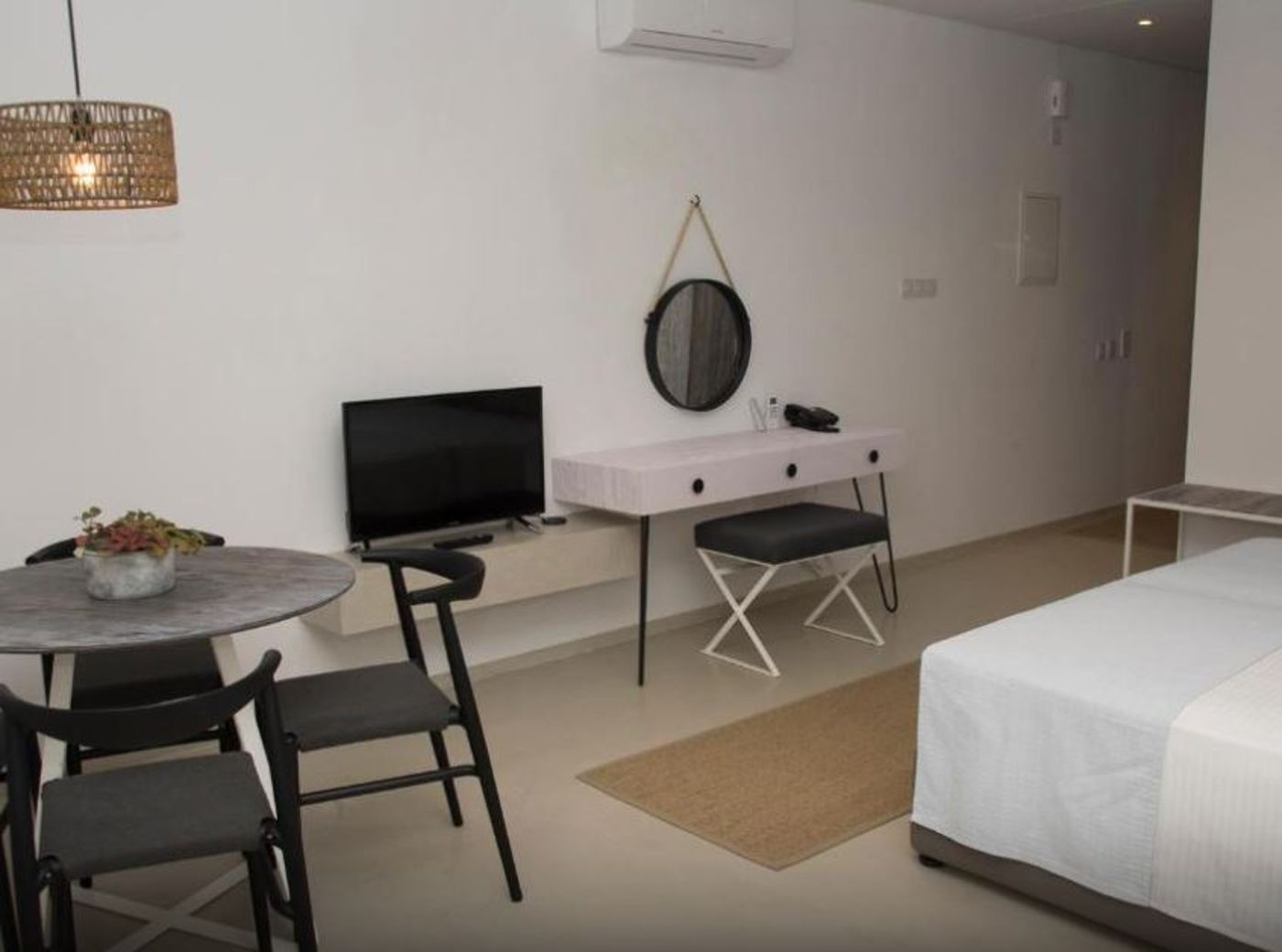 Hylatio-Tourist-Village-Room-36