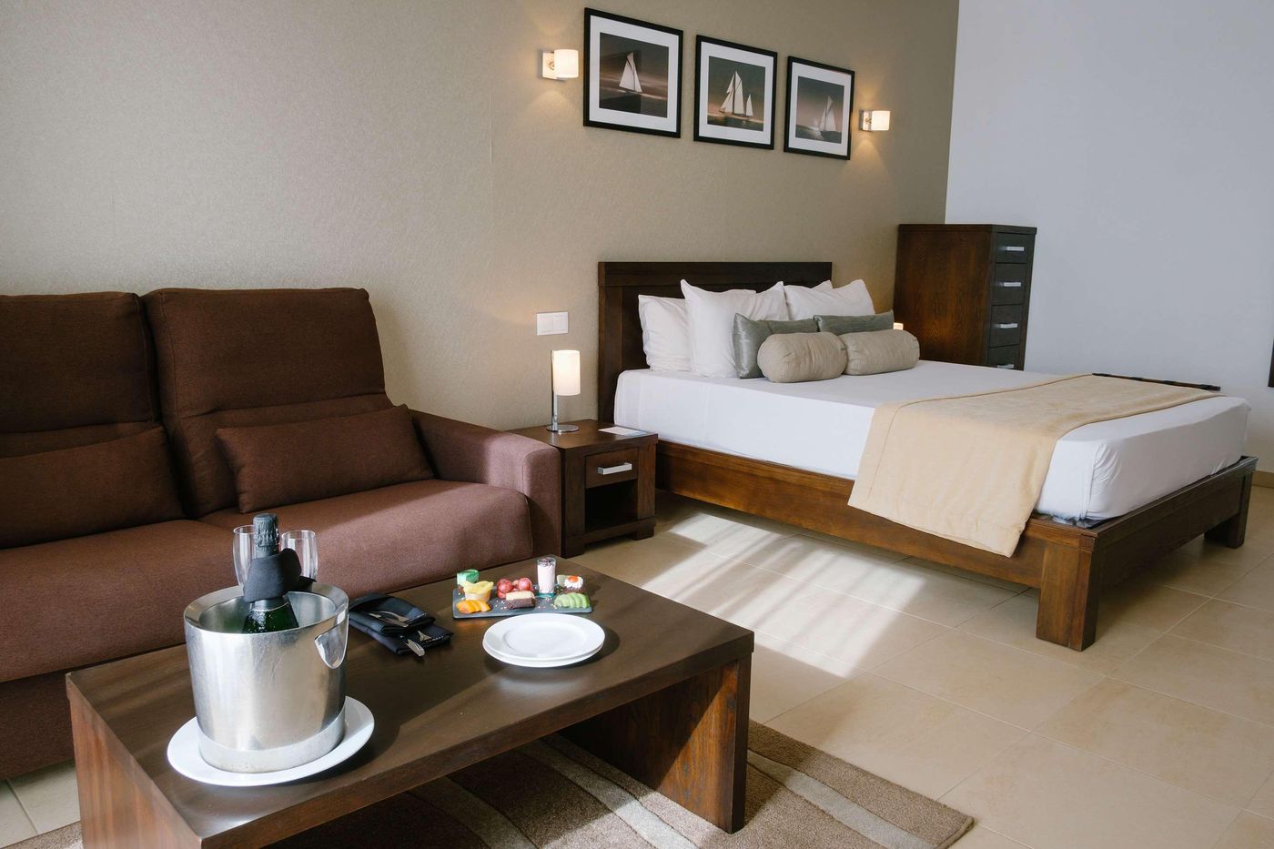 Melia-Dunas-Beach-Resort---Spa-Room-39