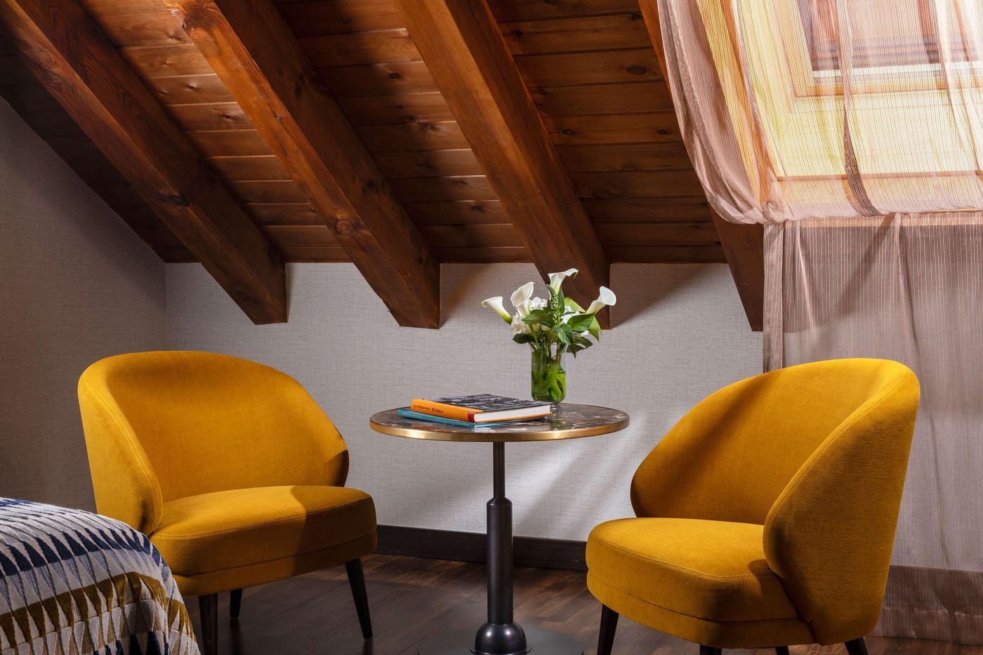 NH-Collection-Madrid-Palacio-de-Tepa-Room-19