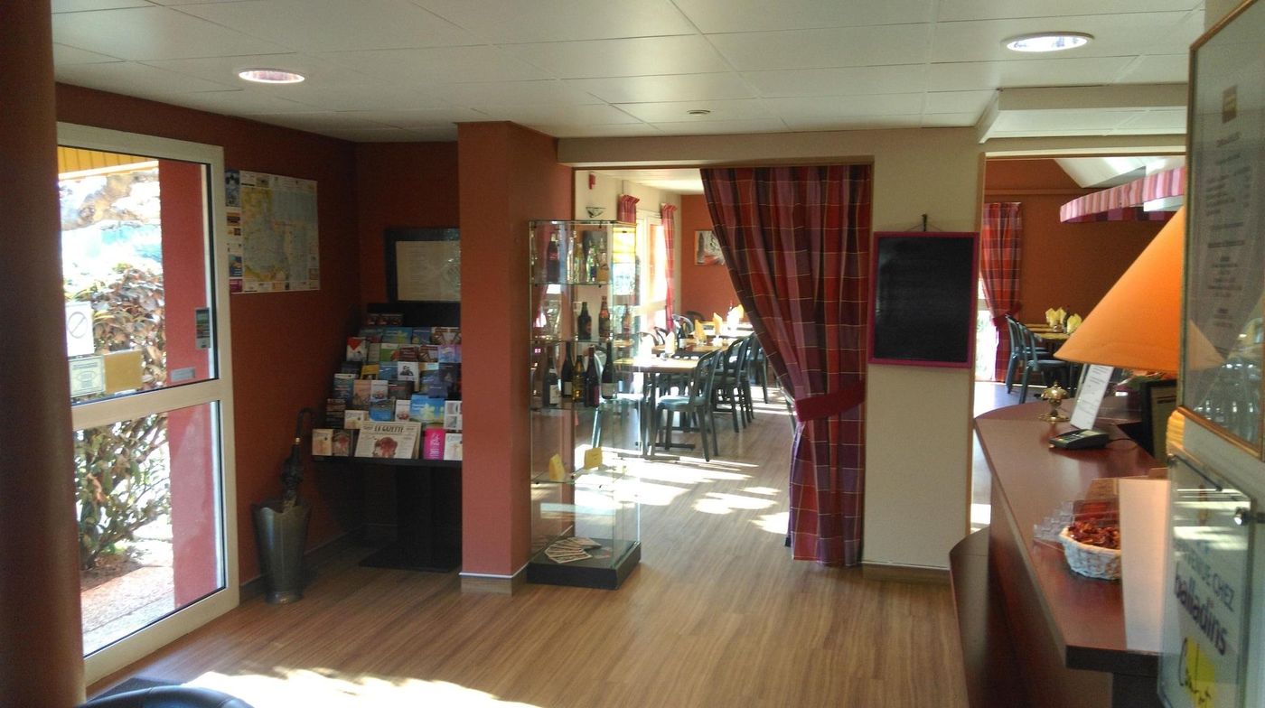 Initial By Balladins LyonVillefranche Sur Saone - France - VILLEFRANCHE SUR SAONE - Lobby - 2