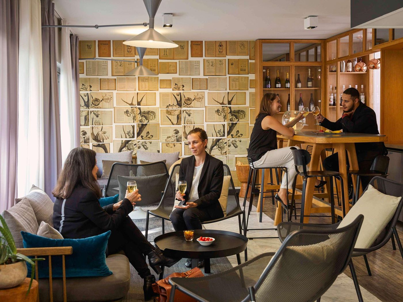 Hotel-Mercure-Paris-Bastille-Saint-Antoine-General-view-15