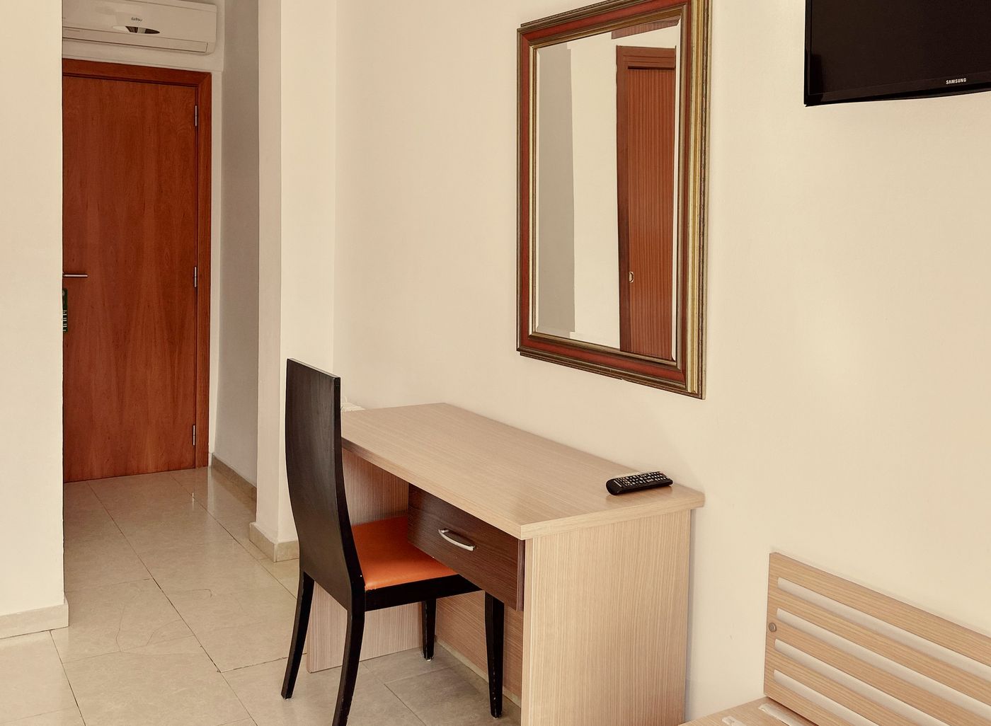 Primavera-Hotel-Benidorm-Room-7