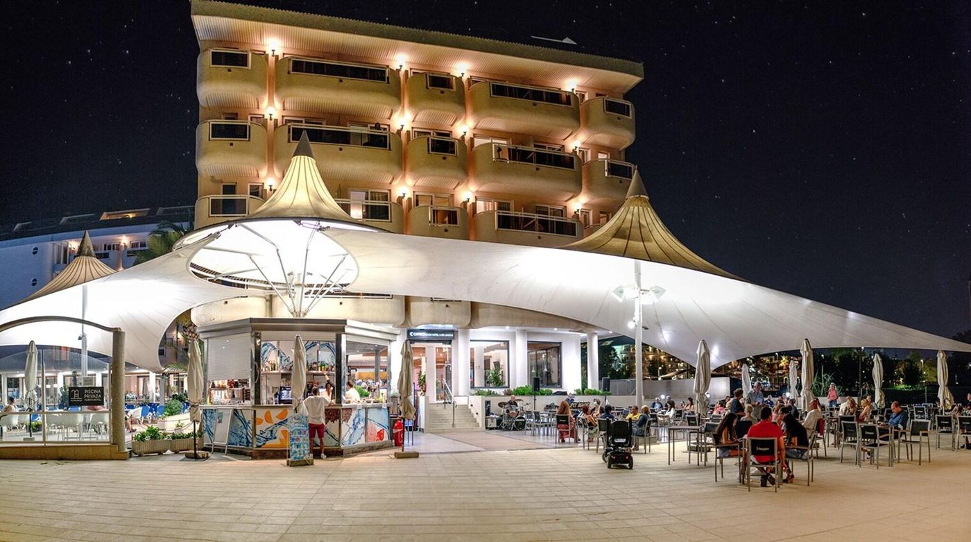 Hotel-Caprici-General-view-6