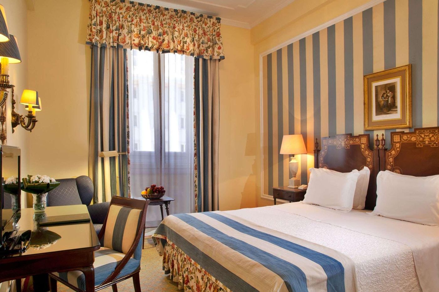 Avenida-Palace-Room-2