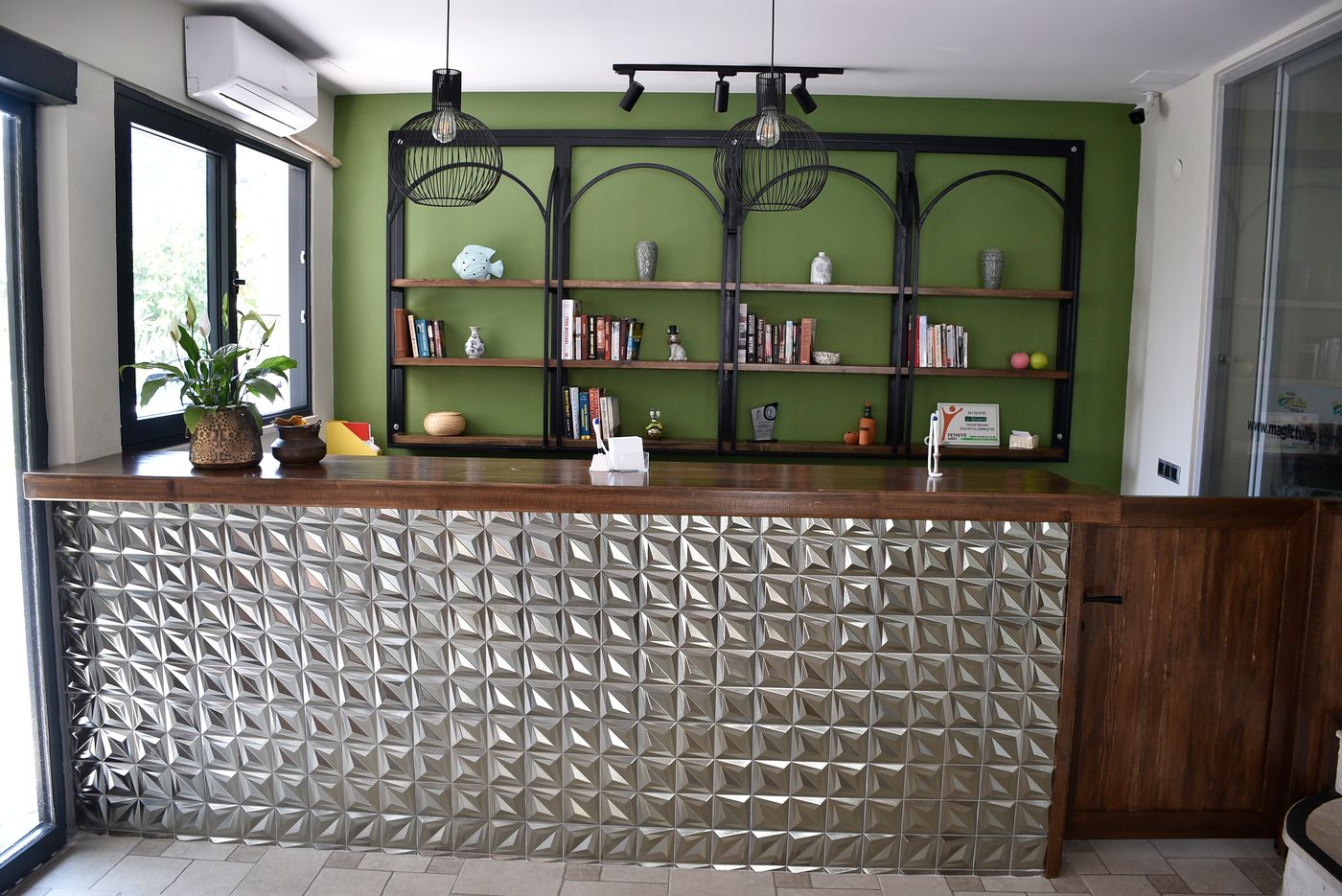 Magic-Tulip-Hotel-Room-22