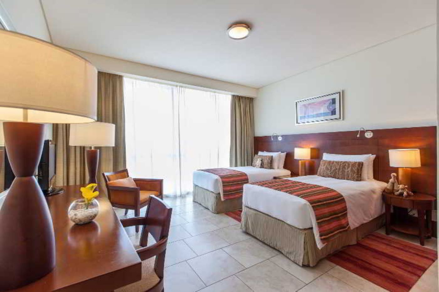 Oasis-Beach-Tower-Serviced-Room-14