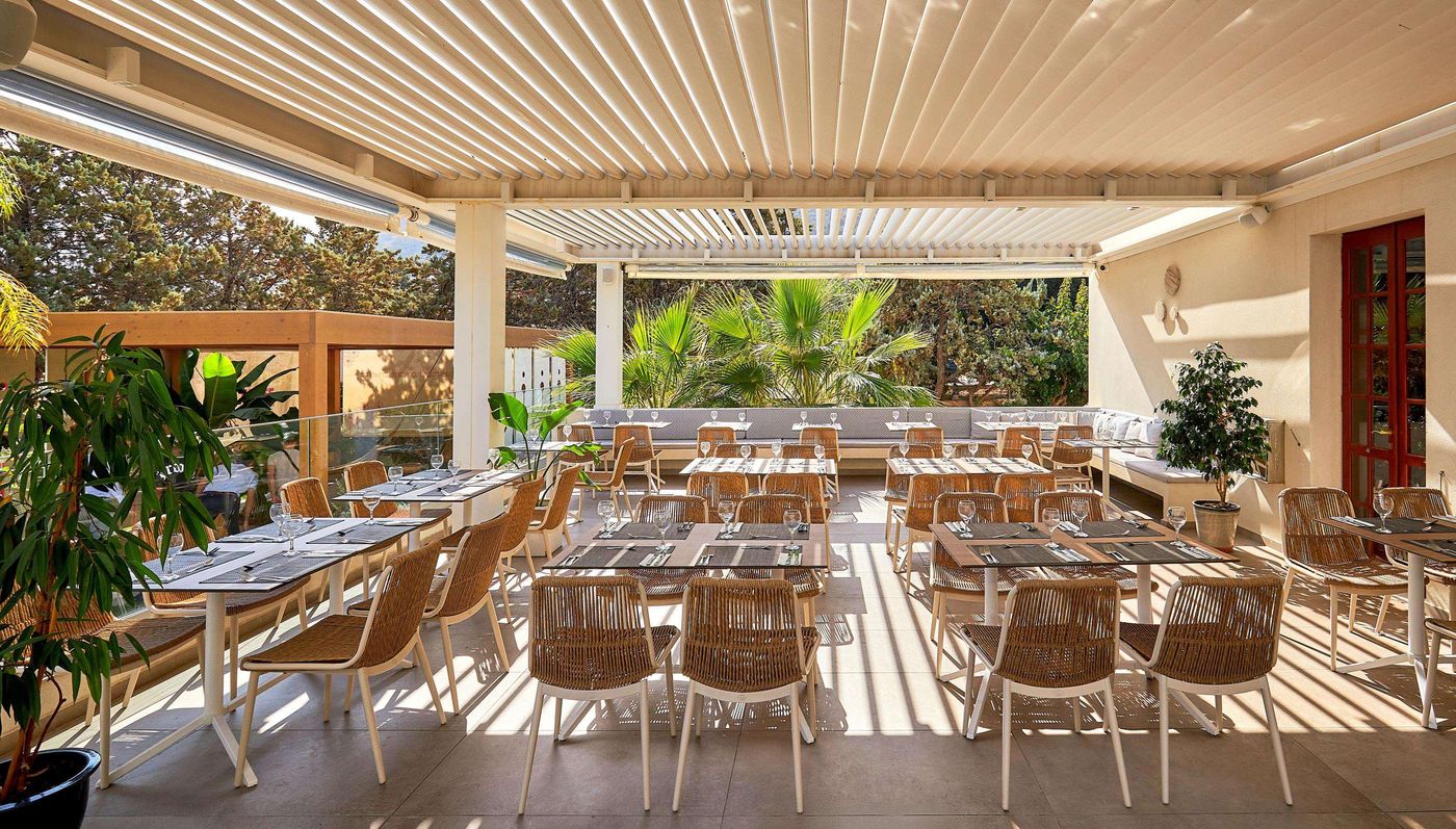 smartline-Kyknos-Beach-Restaurant-60