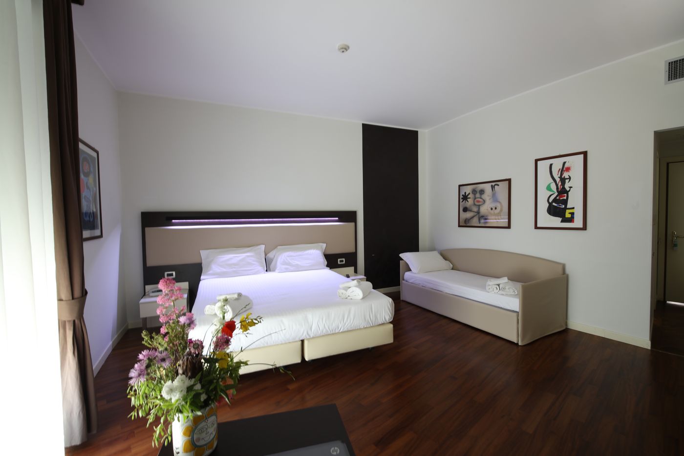 Grande-Albergo-Maugeri-Room-13