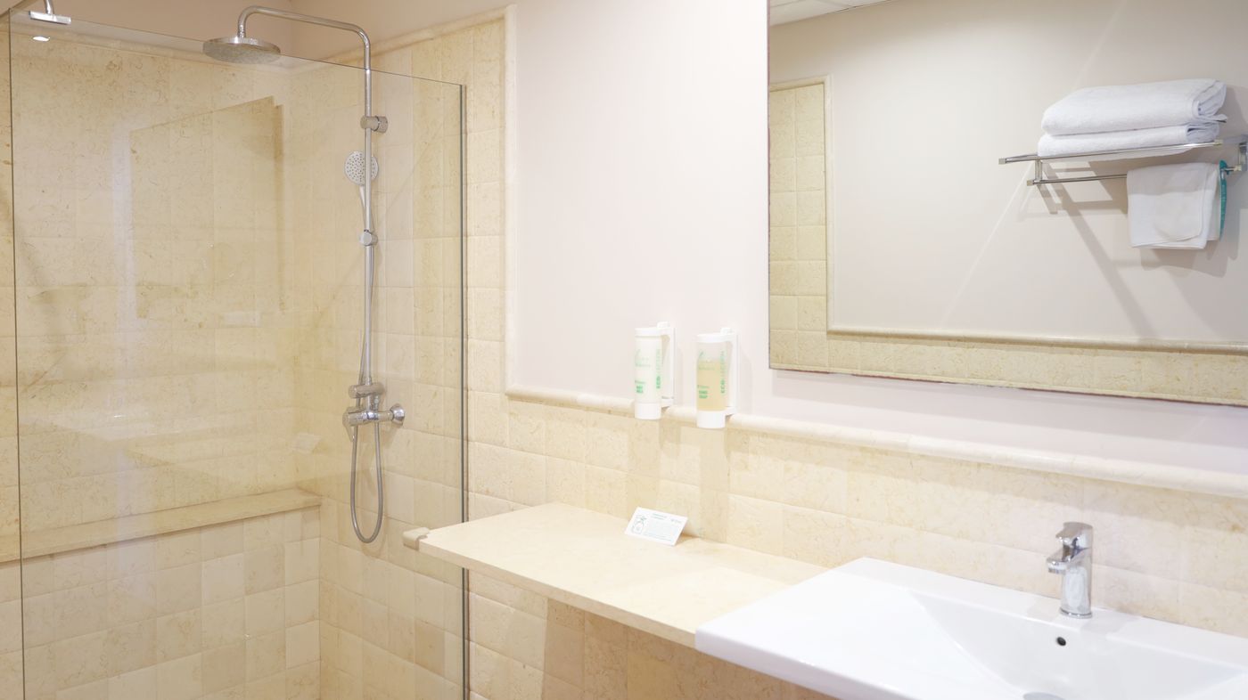 Hotel-55-Santo-Tomas-Room-38