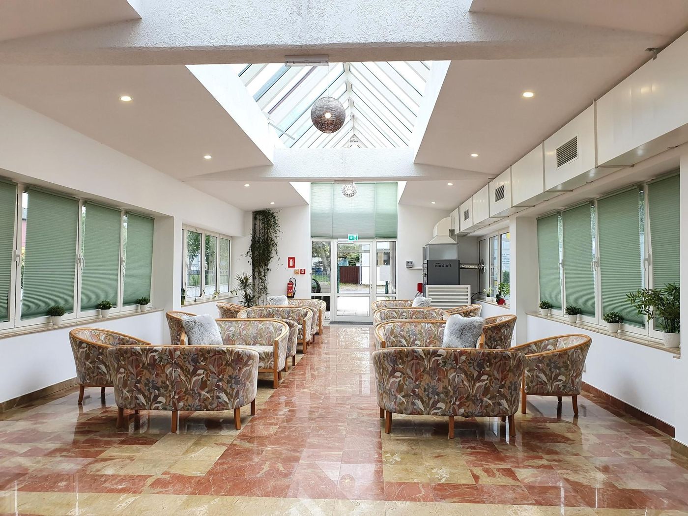 Hotel Pause - Germany - HOFHEIM AM TAUNUS - Bar - 8