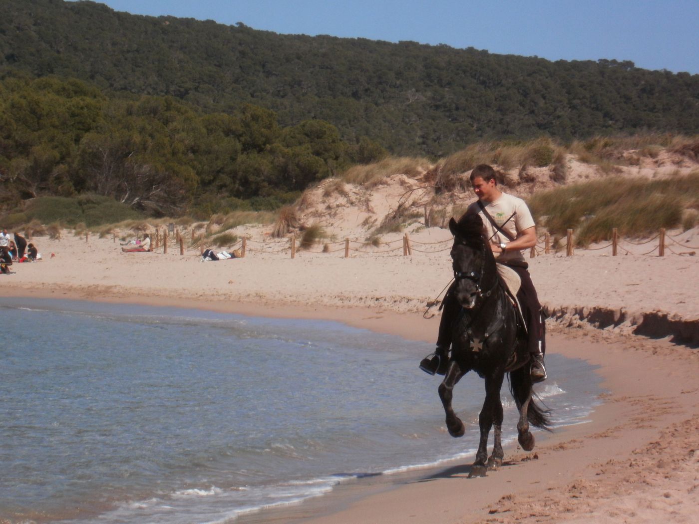 Las-Brisas-I---II-Beach-77