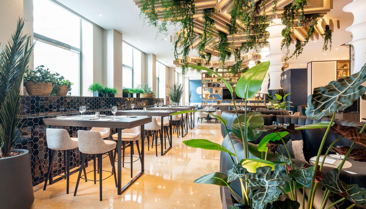 Ilunion Valencia 4 - Spain - VALENCIA - Bar - 0